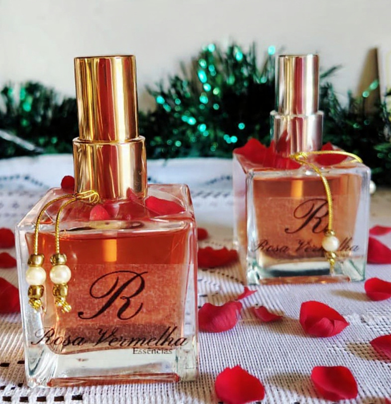 Perfume de Rosas Roxas 50ml